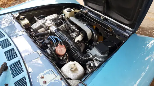 1981 fiat spider 2000 convertible, solid, and very straight