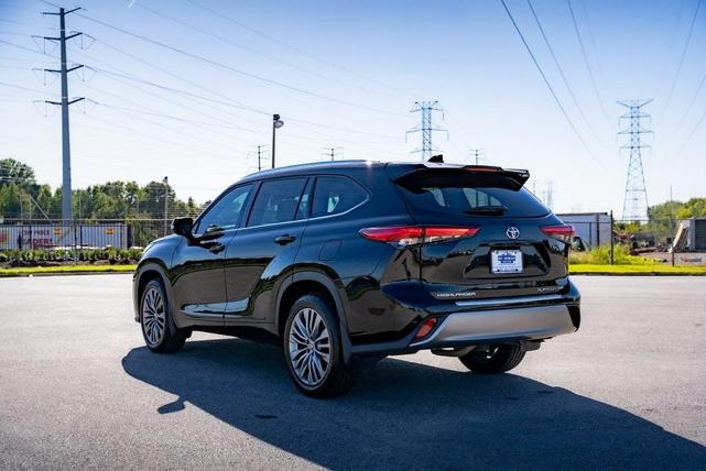 2021 toyota highlander platinum