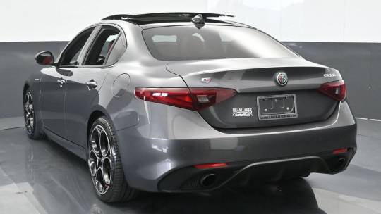 2022 Alfa Romeo Giulia