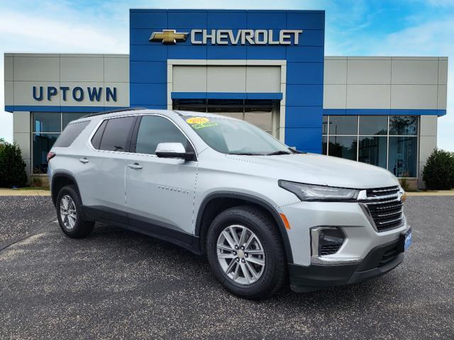 2022 chevrolet traverse lt leather