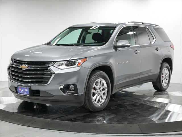 2021 chevrolet traverse lt cloth