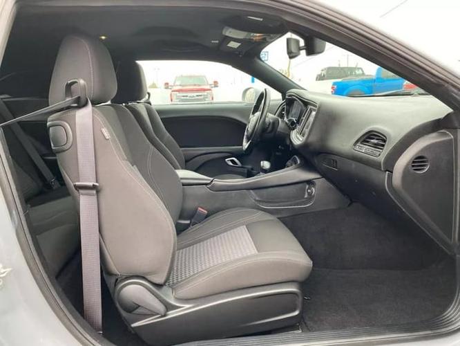 2021 dodge challenger sxt coupe 2d in harrisonville, missouri