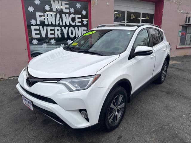 2018 toyota rav4 xle