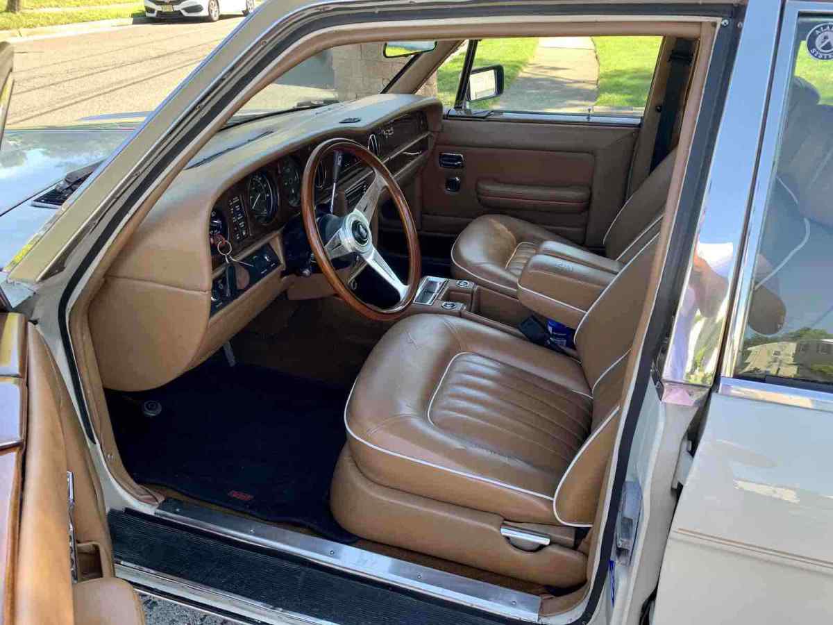 1982 rolls-royce silver spur sedan white rwd automatic