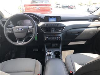 2021 Ford Escape s