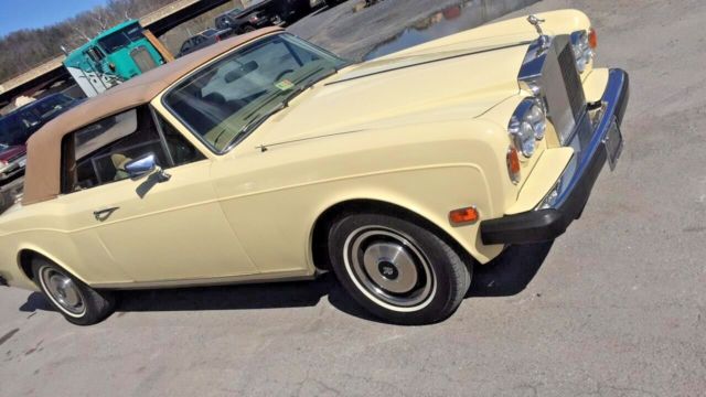 rolls royce corniche convertible, 1982. very clean, all new a to z, no reserve!