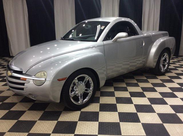 2004 chevrolet ssr base