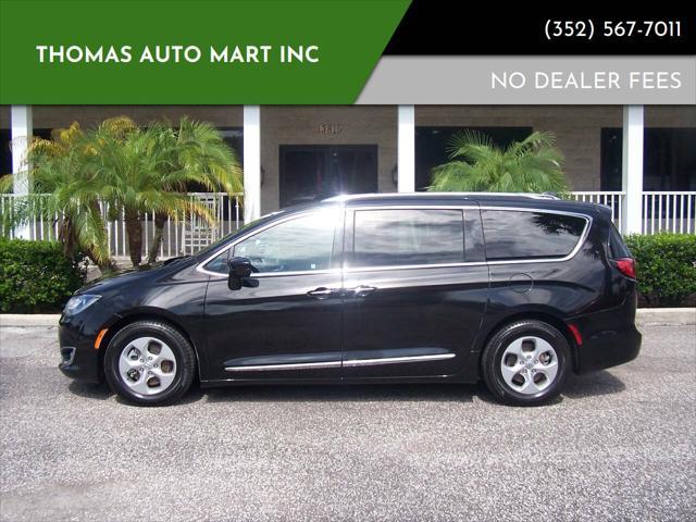 2017 chrysler pacifica touring-l
