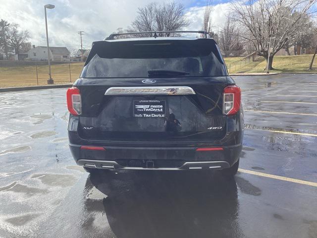 2021 ford explorer xlt