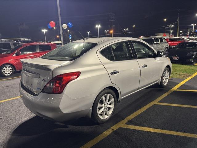2014 nissan versa 1.6 sl