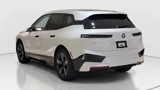 2025 BMW iX