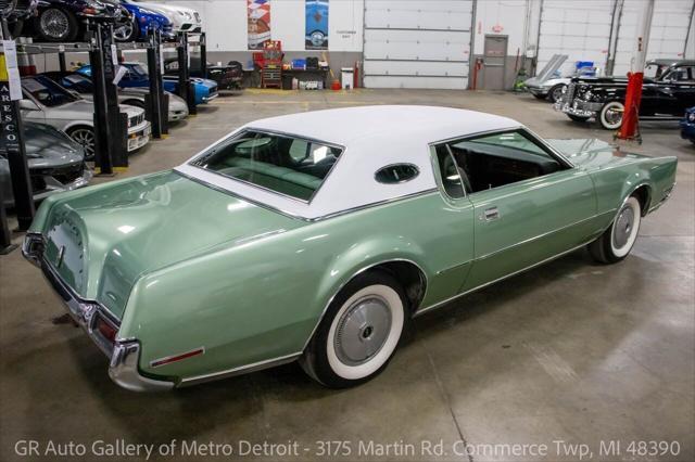 1972 lincoln continental
