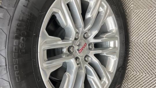 2024 GMC Yukon