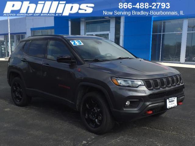 2023 jeep compass trailhawk