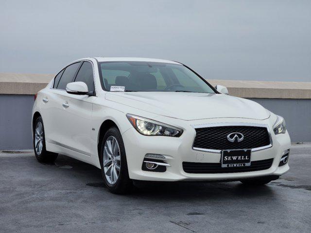 2016 infiniti q50 base