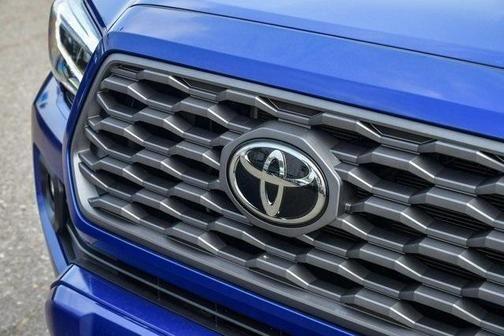 2022 toyota tacoma