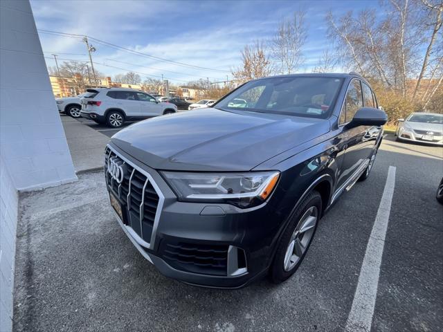 2021 audi q7 45 premium