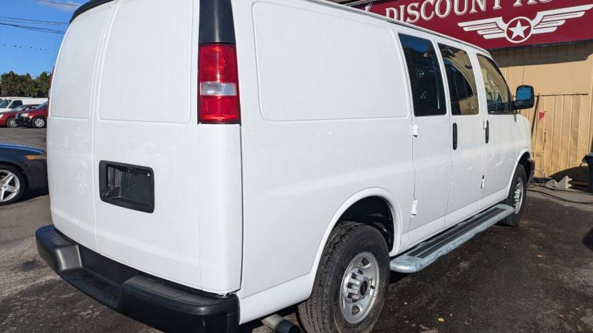 2024 gmc savana 2500