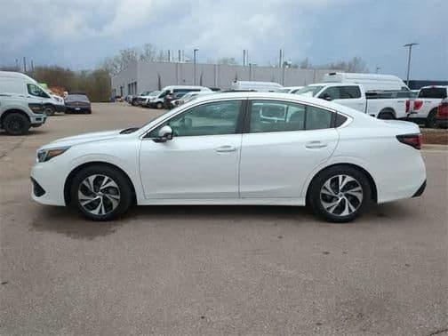 2022 subaru legacy premium in waterford, michigan