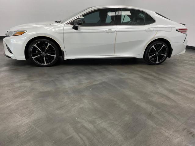 2018 toyota camry xse