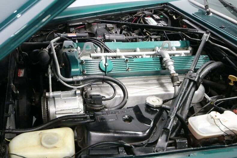 fuel injected 4.2l inline 6 wire wheels clean carfax long term ownership