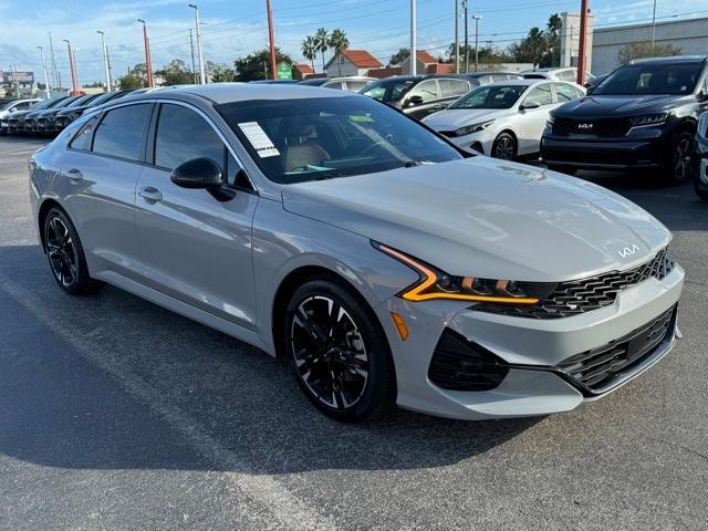 2023 kia k5 gt-line