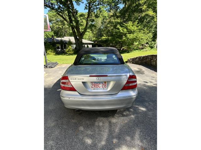 2005 mercedes-benz clk-class 320 cabriolet