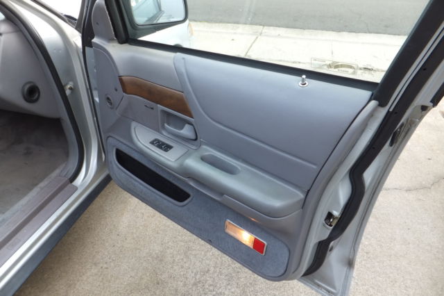 1993 ford crown victoria lx
