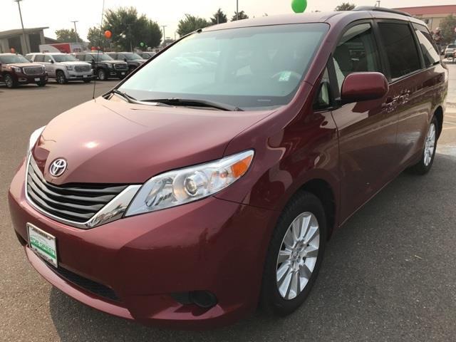 2014 toyota sienna le 7-passenger awd le 7-passenger 4dr mini-van for sale in hollister, idaho