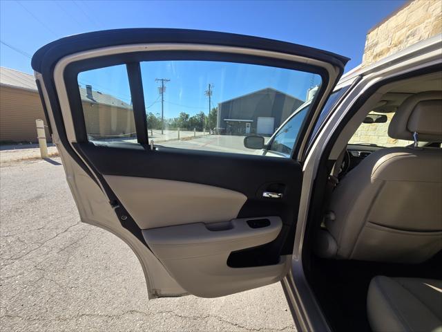 2014 chrysler 200 limited