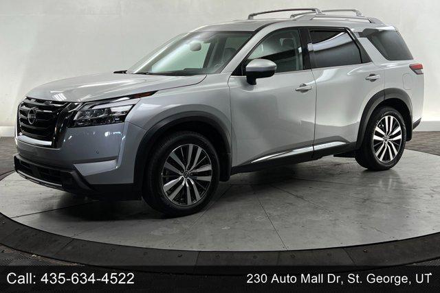 2022 nissan pathfinder platinum 4wd
