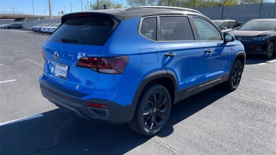 2024 Volkswagen Taos