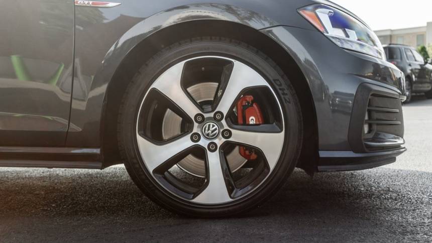 2019 volkswagen golf gti s