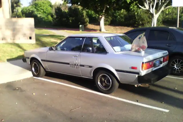 toyota corolla sr5 coupe 1982 with 3tc engine automatic