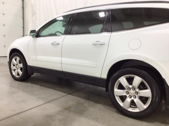 2017 chevrolet traverse 1lt