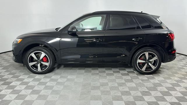 2024 audi q5 45 s line prestige