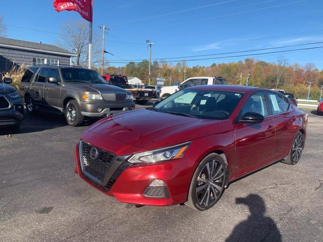 2022 nissan altima 2.5 sr