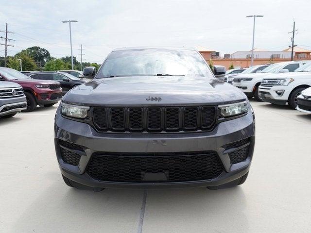2023 jeep grand cherokee altitude