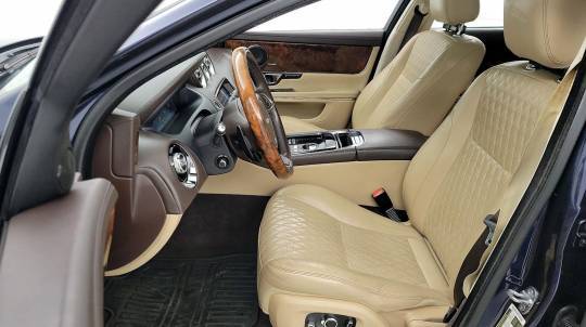 2019 Jaguar XJ