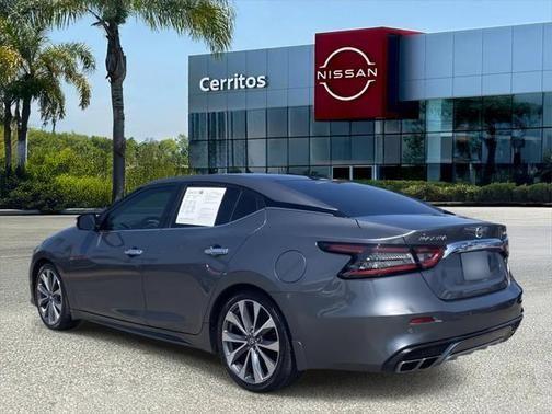 2021 nissan maxima