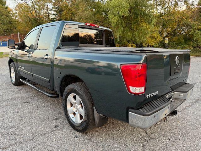 2005 nissan titan se crew cab