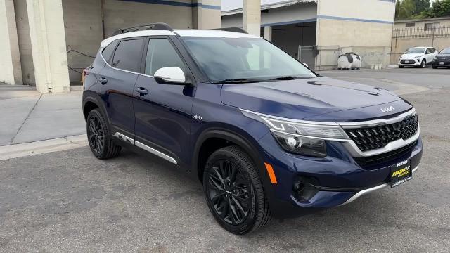 2022 kia seltos nightfall edition