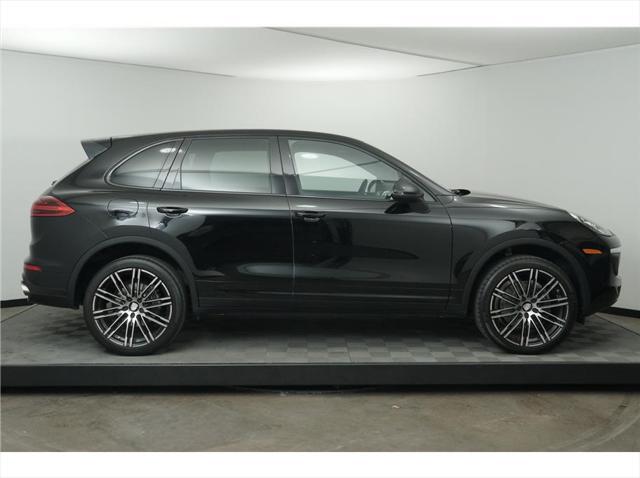 2016 porsche cayenne base