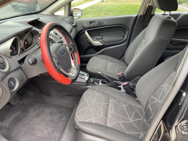 2011 ford fiesta sel