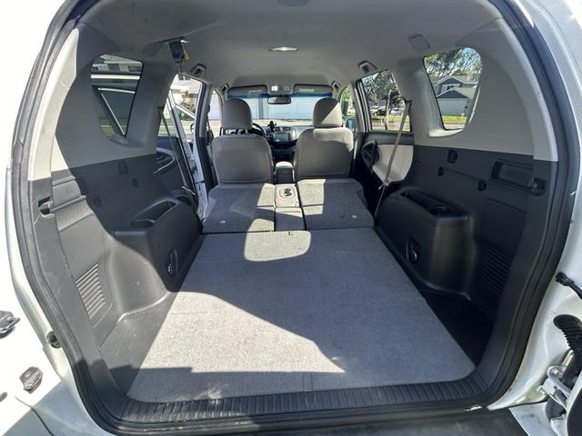 2012 toyota rav4 ev base