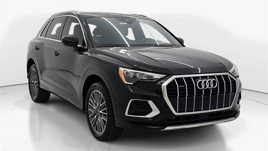 2022 Audi Q3