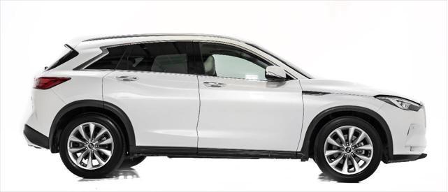 2020 infiniti qx50 essential 4dr crossover