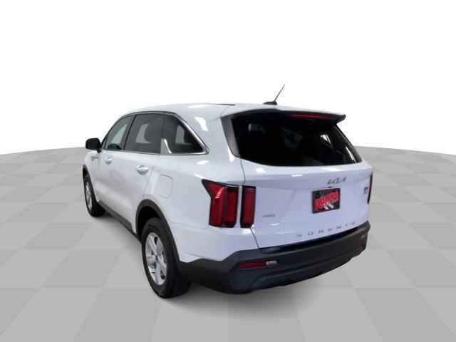 2022 kia sorento lx