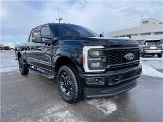 2023 Ford F-350 lariat
