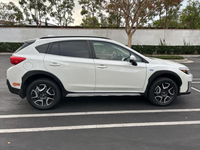 2020 subaru crosstrek hybrid base